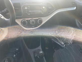 Kia Picanto Picanto (TA) Hatchback 1.0 12V (G3LA) [51kW] picture 2