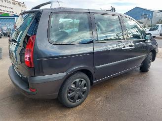 Peugeot 807 2.0 16V picture 4