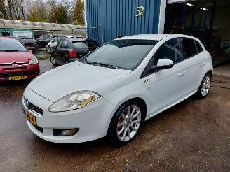 Schadeauto Fiat Bravo 1.4 t-jet 16V 2009/5