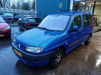 Schadeauto Citroën Berlingo 1.6 16V Multispace 2002/10