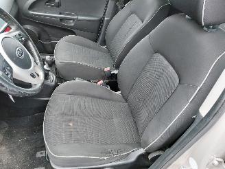 Kia Venga Venga MPV 1.4 CVVT 16V picture 8