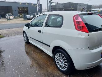 Fiat Punto Grande Punto (199) Hatchback 1.3 JTD Multijet 16V picture 6