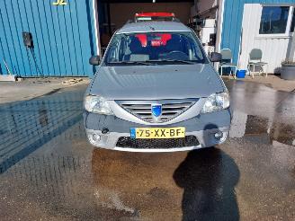 Dacia Logan Logan MCV I (KS) Combi 1.6 (K7M-710) picture 2