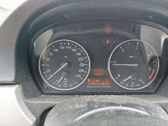 BMW 3-serie 3 serie Touring (E91) Combi 320d 16V Corporate Lease picture 12