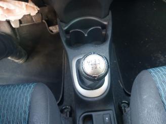 Toyota Yaris Yaris III (P13) Hatchback 1.33 16V picture 11