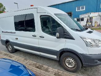 Ford Transit Gereserveerd Transit Van 2.2 TDCi 16V RWD picture 3