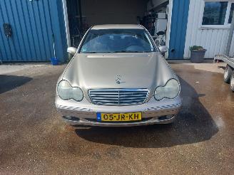 Mercedes C-klasse C (W203) Sedan 2.0 C-180 16V picture 2