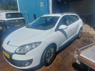 Schadeauto Renault Mégane Megane III Grandtour (KZ) Combi 5-drs 1.5 dCi 110 2013/11