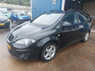krockskadad bil auto Seat Altea xl Altea XL (5P5) MPV 1.2 TSI 2011/8