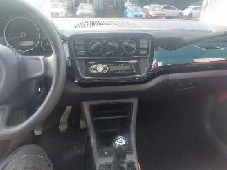 Volkswagen Up! Up! (121) Hatchback 1.0 12V picture 9