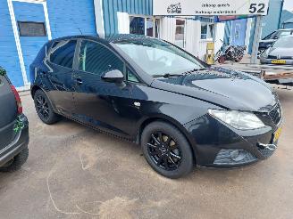 Seat Ibiza Ibiza IV (6J5) Hatchback 5-drs 1.9 TDI 105 picture 3