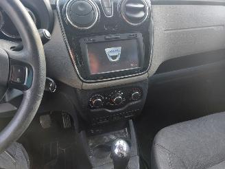 Dacia Lodgy Lodgy (JS/SD0J) MPV 1.2 TCE 16V picture 9