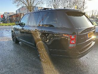 damaged passenger cars Land Rover Range Rover 4.4 SDV8 250KW Autobiography Pano Clima Navi 2016/10