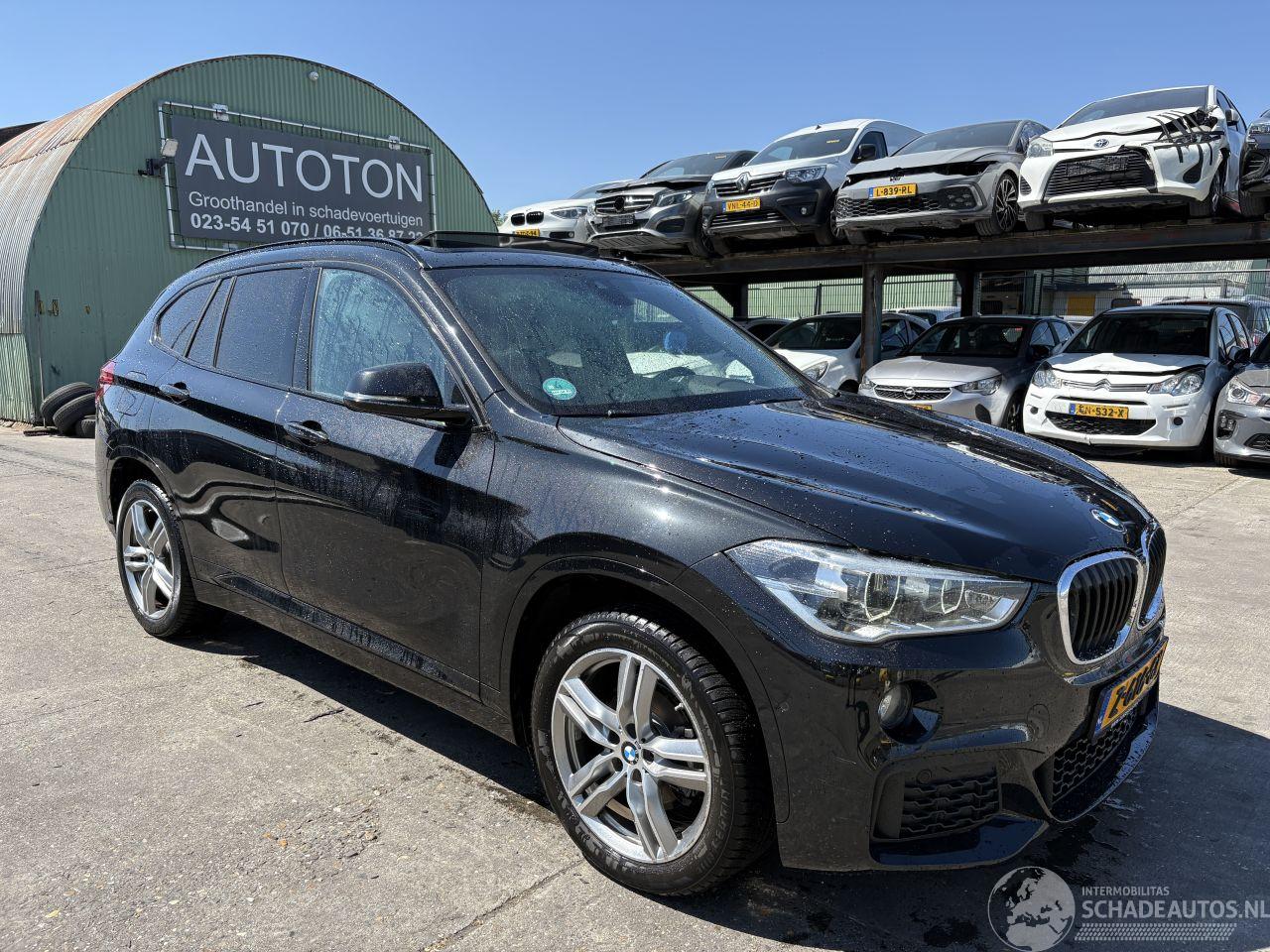 BMW X1 1.8i sDrive 103KW Clima Navi Pano Camera High Executive M-Pakket Led xenon