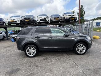 Land Rover Discovery Sport 2.0 TD4 110KW Autom. Clima Navi Pano Led Xenon 7-Pers picture 6