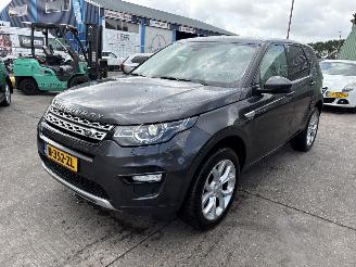 Land Rover Discovery Sport 2.0 TD4 110KW Autom. Clima Navi Pano Led Xenon 7-Pers picture 2