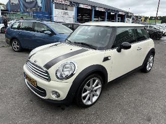 Mini One 1.6 72KW Airco Holland Street picture 4