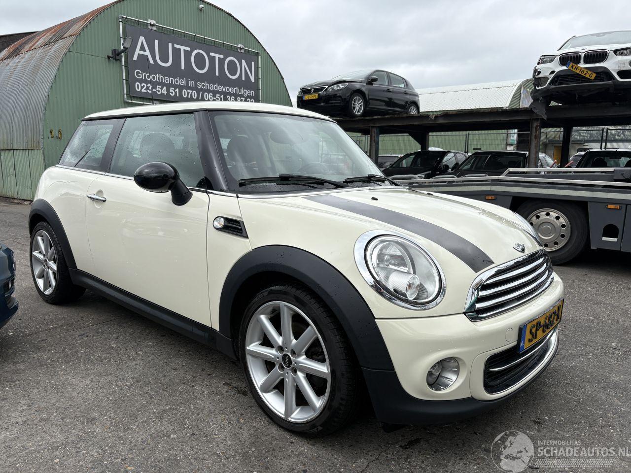 Mini One 1.6 72KW Airco Holland Street