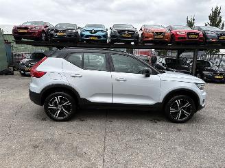 Volvo XC40 1.5 T3 120KW Autom. Clima Navi Camera R-Design NAP picture 2