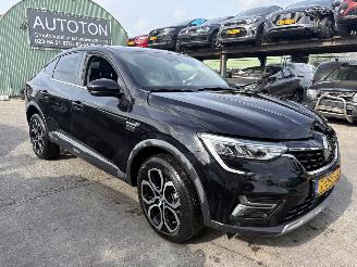 Damaged car Renault Arkana 1.6 E-Tech Hybrid Autom. 145 Techno Clima Navi Camera Led NAP 2023/6
