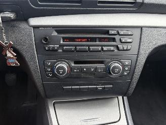 BMW 1-serie 116I 90KW Airco Xenon M-pakket picture 12
