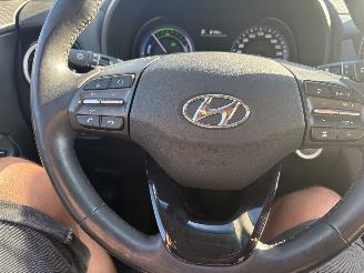 Hyundai Kona 1.6 GDI HEV 77KW Autom. Premium HUD Led Camera Leer picture 13