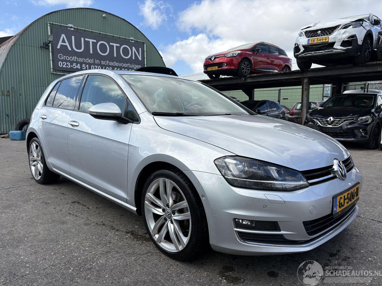 Volkswagen Golf 1.4 TSI DSG 103KW Clima Autom. Led Xenon