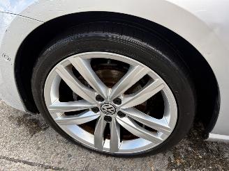 Volkswagen Golf 1.4 TSI DSG 103KW Clima Autom. Led Xenon picture 16