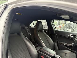 Mercedes A-klasse 180 Autom. 90KW Clima Navi Led AMG-pakket Xenon picture 8