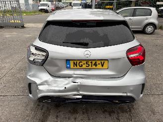 Mercedes A-klasse 180 Autom. 90KW Clima Navi Led AMG-pakket Xenon picture 14