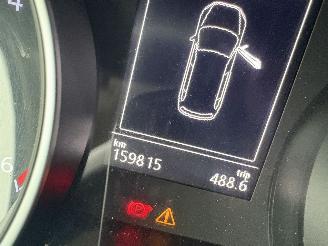 Volkswagen Golf 1.6 TDI 85KW DSG Clima Navi Led Xenon picture 13