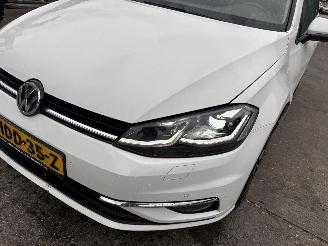 Volkswagen Golf 1.6 TDI 85KW DSG Clima Navi Led Xenon picture 15