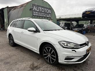 Unfallwagen Volkswagen Golf 1.6 TDI 85KW DSG Clima Navi Led Xenon 2019/5