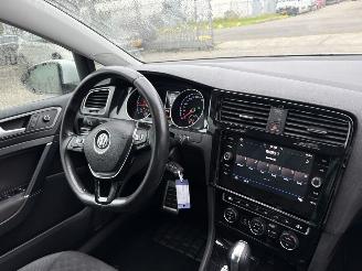 Volkswagen Golf 1.6 TDI 85KW DSG Clima Navi Led Xenon picture 8