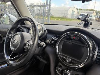 Mini Cooper 1.5 100KW Clima Navi Led Business NAP picture 8