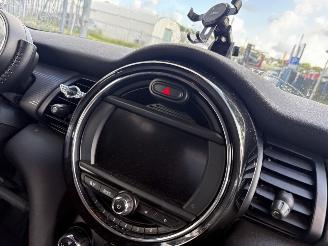 Mini Cooper 1.5 100KW Clima Navi Led Business NAP picture 9