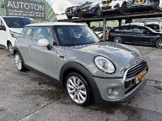 uszkodzony samochody osobowe Mini Cooper 1.5 100KW Clima Navi Led Business NAP 2016/3