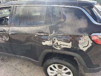Jeep Compass 1.3T 110KW Autom. Clima Navi Led Limited NAP picture 17