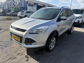 Ford Kuga 1.5 Ecoboost 134KW Autom. 4WD Clima Navi Titanium picture 2