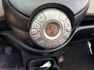 Nissan Micra 1.2 59KW Clima Navi Pano Keyless 5-Drs NAP picture 7