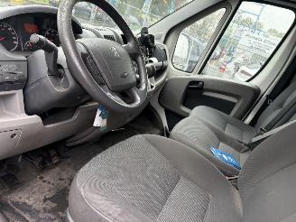 Peugeot Boxer 2.2 HDI 88KW L2H1 Airco 330 NAP picture 9
