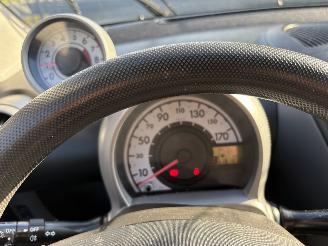 Peugeot 107 1.0-12V 50KW Automaat Airco 5-Drs XS NAP picture 12