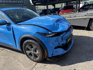 Ford Mustang Mach-e 75 kWh RWD 198KW Clima Navi Leer Camera NAP picture 18