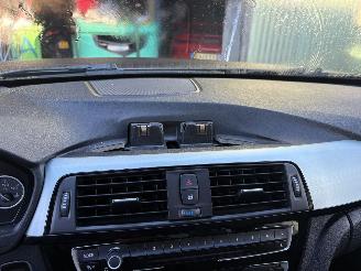 BMW 3-serie 330e 135KW Autom. Clima Navi Leer Schuifdak High Executive NAP picture 8