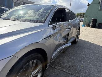 Volkswagen Arteon 1.4 TSI eHybrid 160KW R-Line DSG Clima Navi Led Xenon Business NAP picture 20