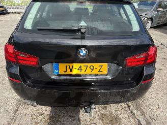 BMW 5-serie 520D 135KW Autom. Pano  Clima Navi Leer High Executive picture 3