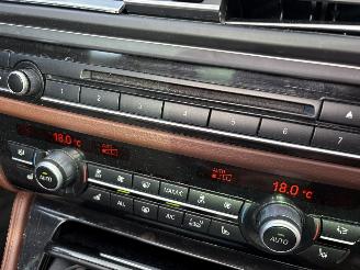 BMW 5-serie 520D 135KW Autom. Pano  Clima Navi Leer High Executive picture 9