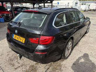 BMW 5-serie 520D 135KW Autom. Pano  Clima Navi Leer High Executive picture 2