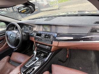 BMW 5-serie 520D 135KW Autom. Pano  Clima Navi Leer High Executive picture 6