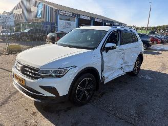 Volkswagen Tiguan 1.4 TSI 110KW eHybrid Dsg Clima Navi Led R-Line picture 6